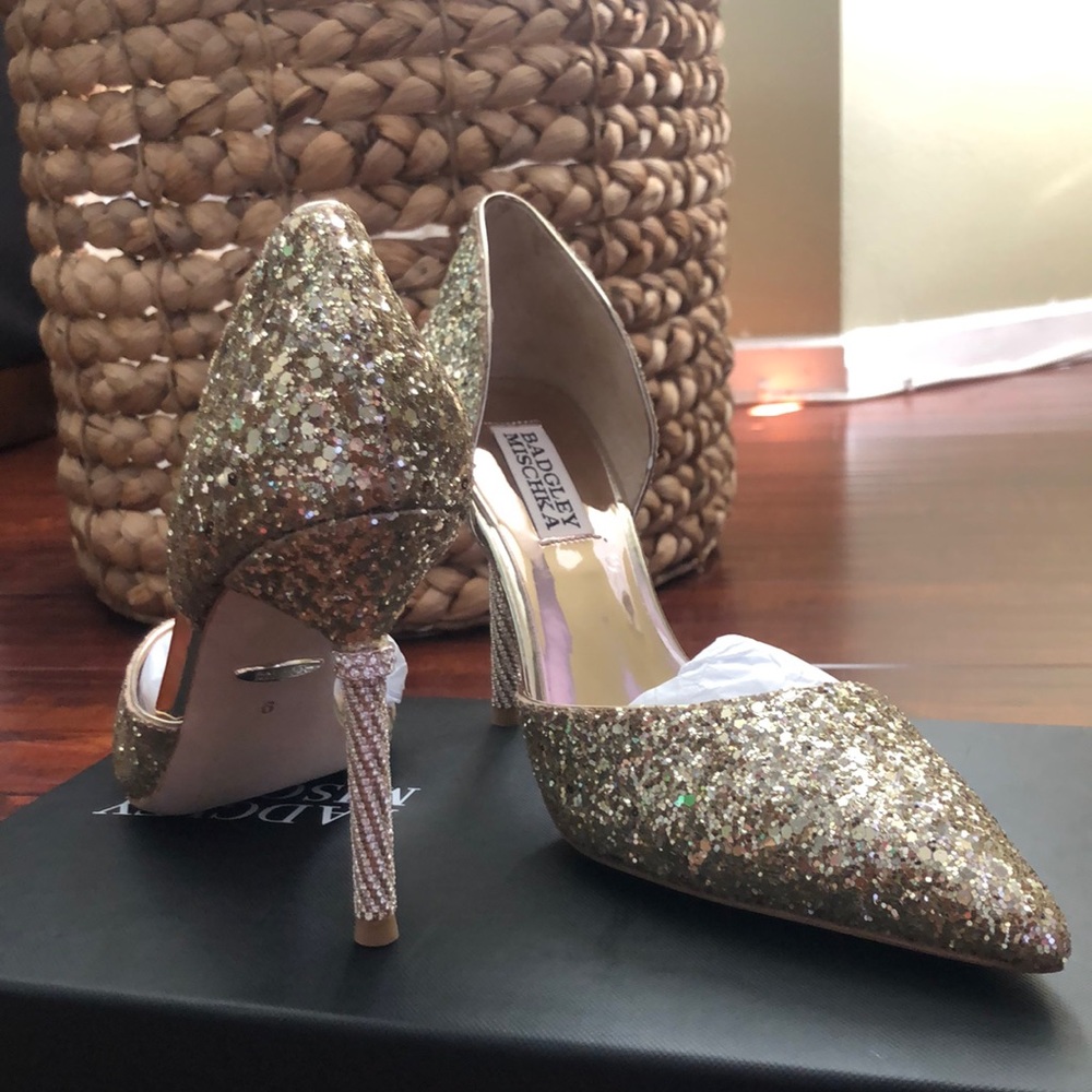 Badgley Mischka Ozara Glittered Evening Pump